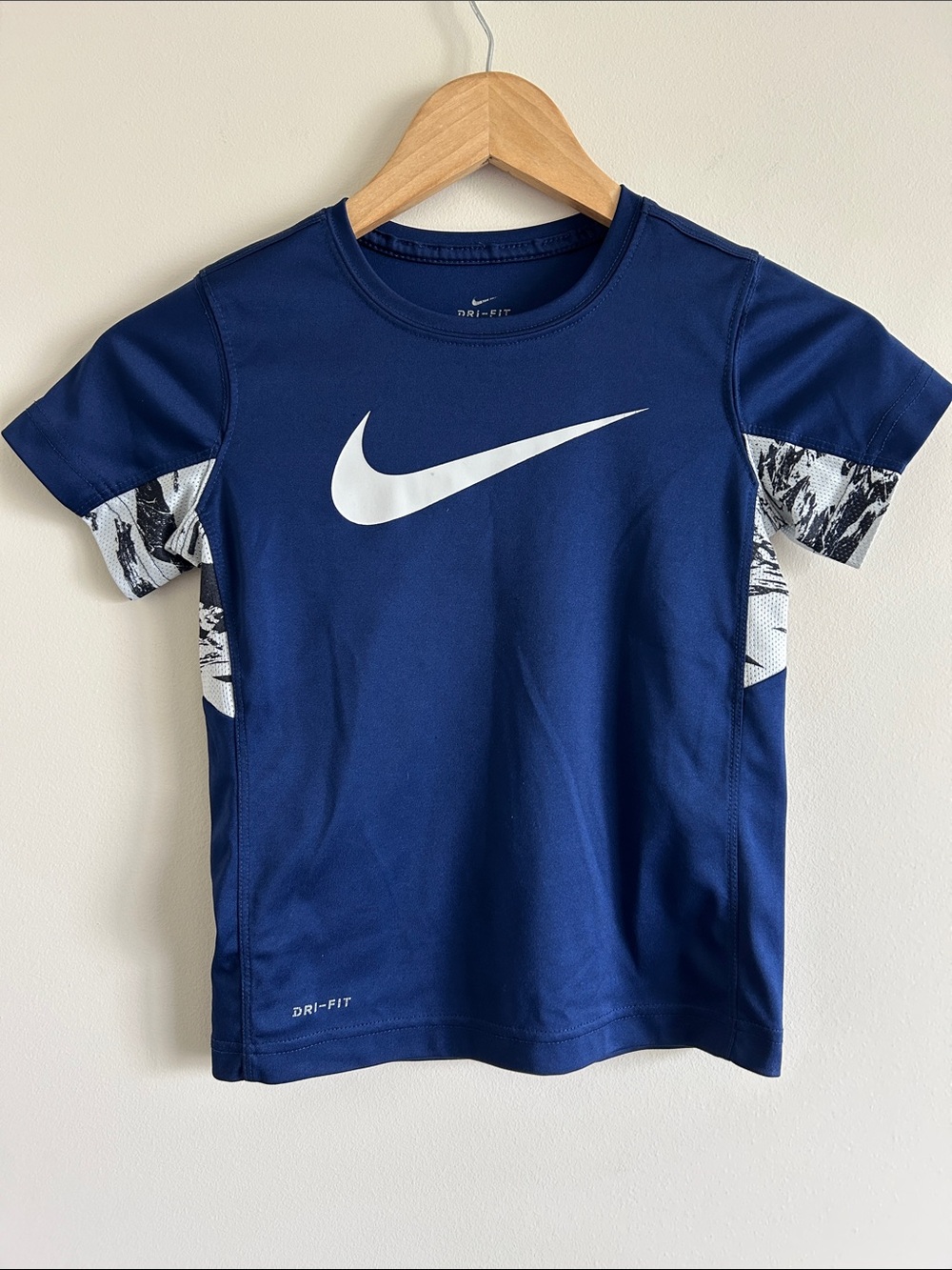 Nike Swoosh Mesh Short Sleeve Dri Fit Shirt 6